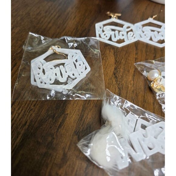 Bride Earrings Bachelorette Jewelry Mrs Pearl Earrings, Tumbler, I do ring holde - Picture 5 of 15